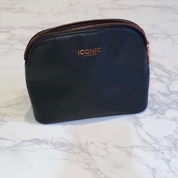 Two limited edition Iconic London black makeup bag set - Picture 2 of 3